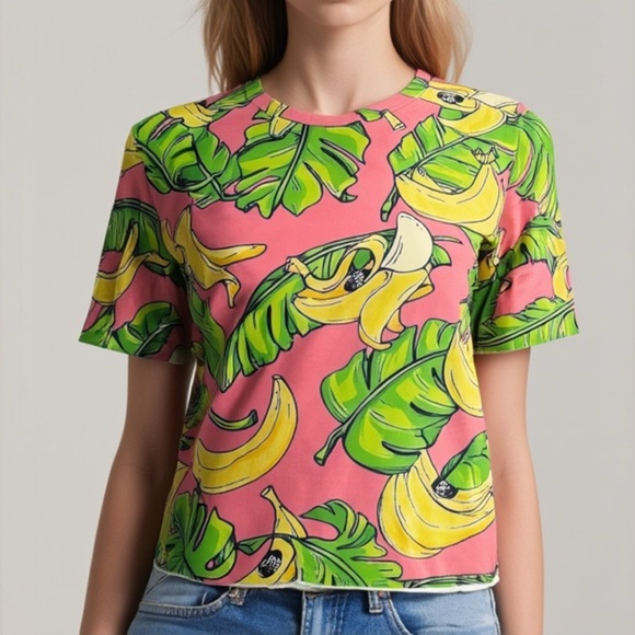 Love Moschino Banana Leaf Print Cropped T-Shirt Pink Yellow Green Size 6 - Picture 1 of 8